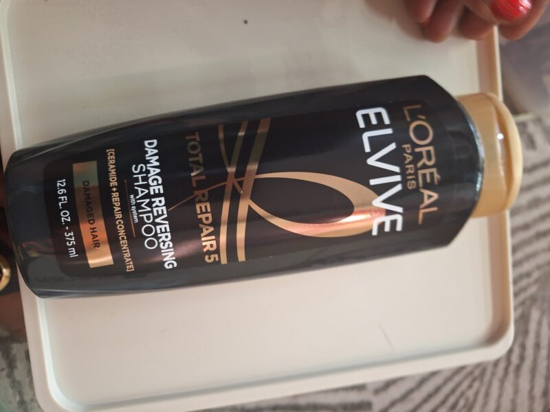 Loreal Elvive total repair Shampoo 12.6 ounces